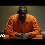 R Kelly – She Broke Me